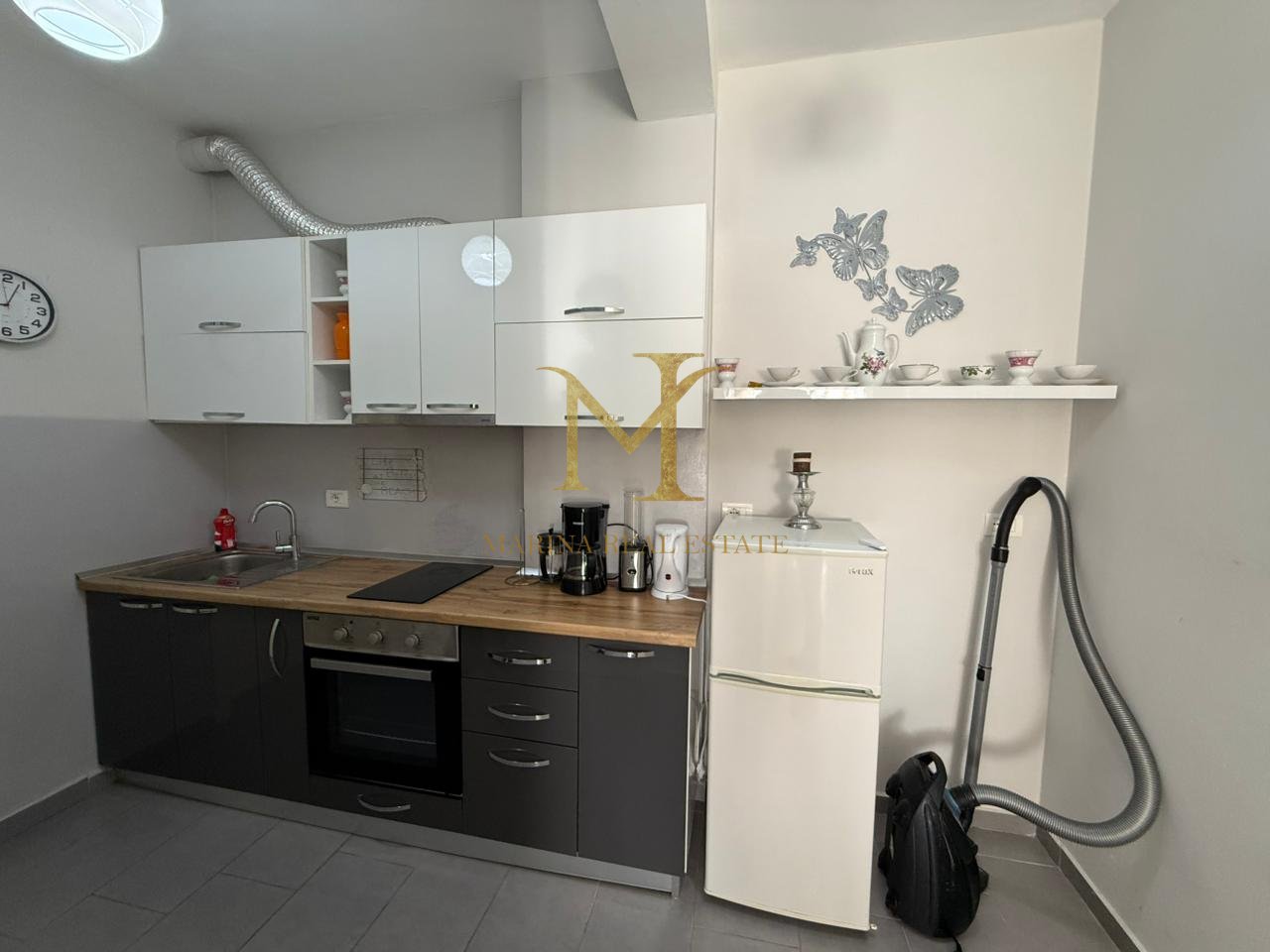OFROHET APARTAMENT 1+1 ME QIRA NE PLAZH ILIRIA, DURRES!