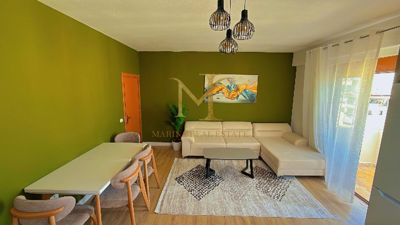 Shitet  Apartament 2+1 i investuar, plazh Hekurudha !