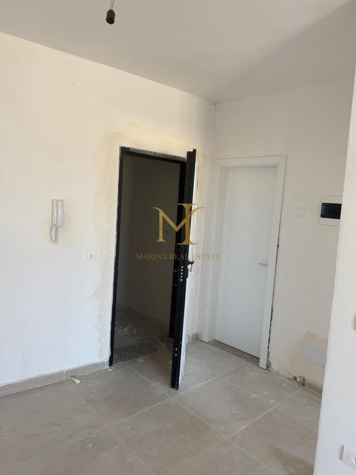 APARTAMENT 1+1 NE SHITJE RESIDENCA EON, GOLEM!!!!