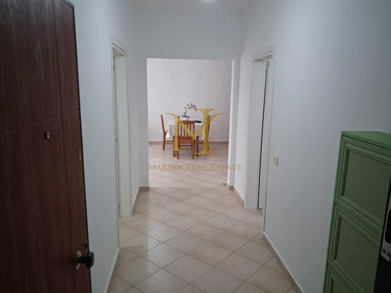 APARTAMENT NE SHITJE TE URA E DAJLANIT!!!