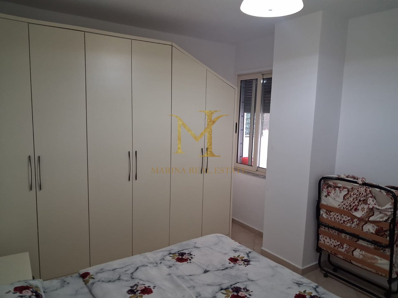 APARTAMENT NE SHITJE TE URA E DAJLANIT!!!