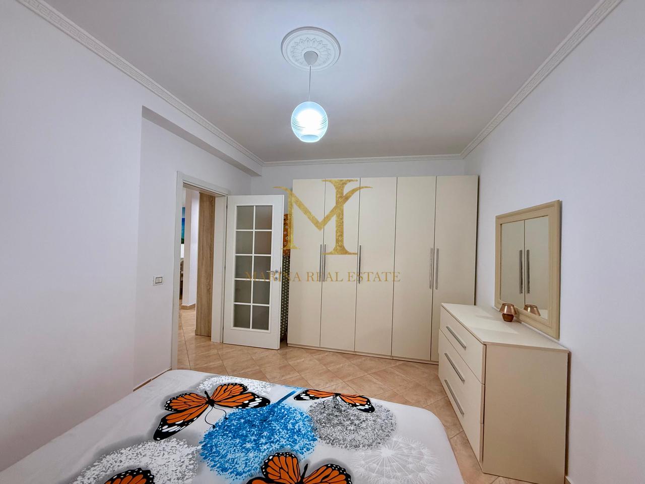 JEPET ME QERA APARTAMENT 1+1 NE PLAZH HEKURUDHA , DURRES !!