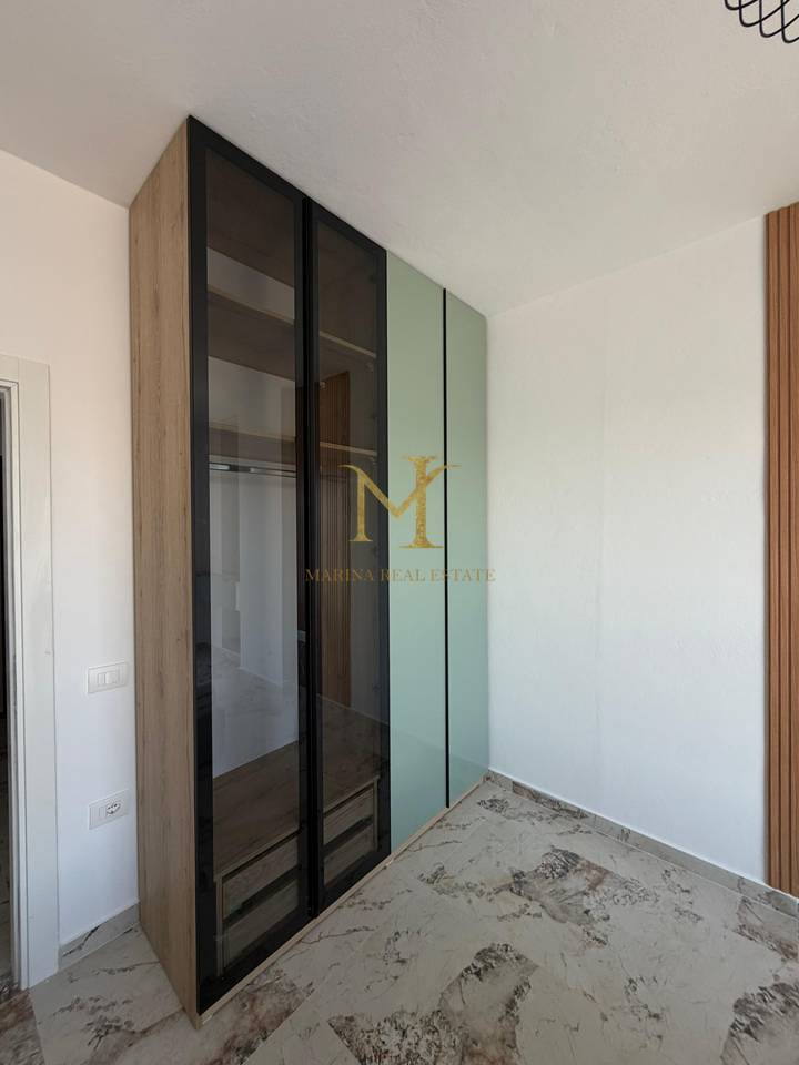 VENDESI APPARTAMENTO 1+1 NELLA RESIDENZA LIBURNA, GOLEM!