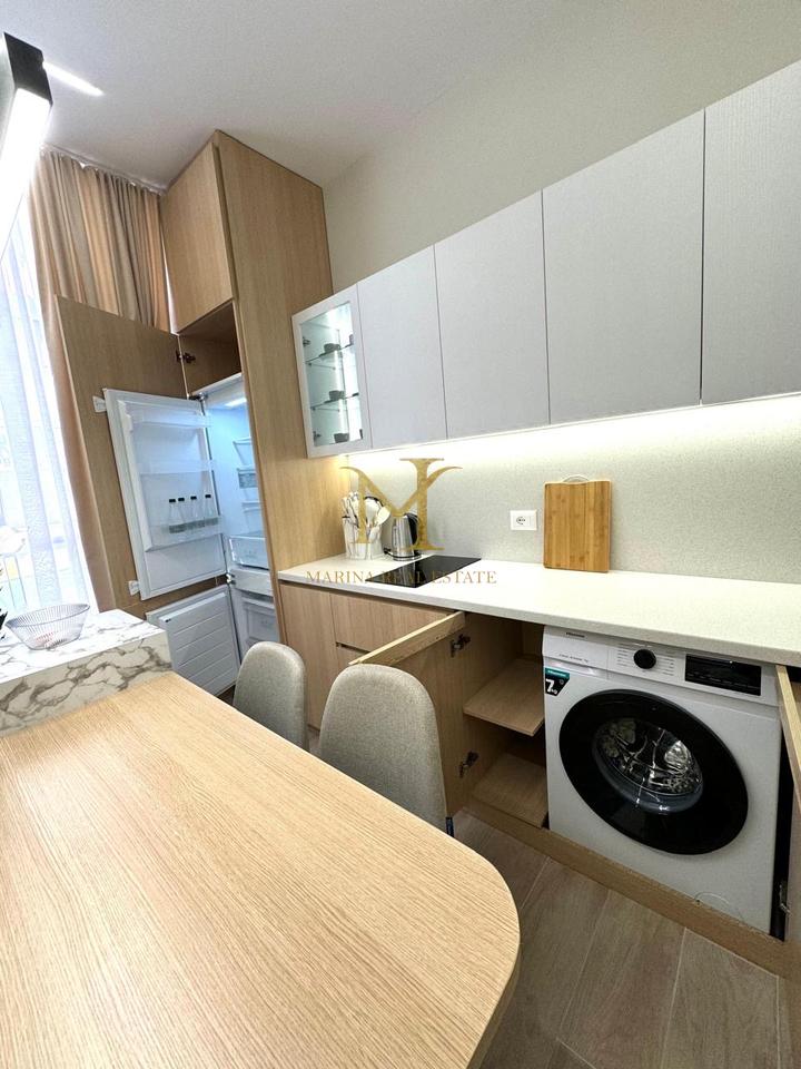 2 APARTAMENTE 1+1 NE PLAZH DURRES, PER SHITJE NGJIT ME PELIKANIN , SHITEN BASHKE !