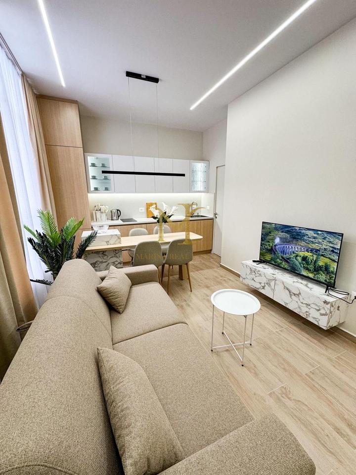 2 APARTAMENTE 1+1 NE PLAZH DURRES, PER SHITJE NGJIT ME PELIKANIN , SHITEN BASHKE !