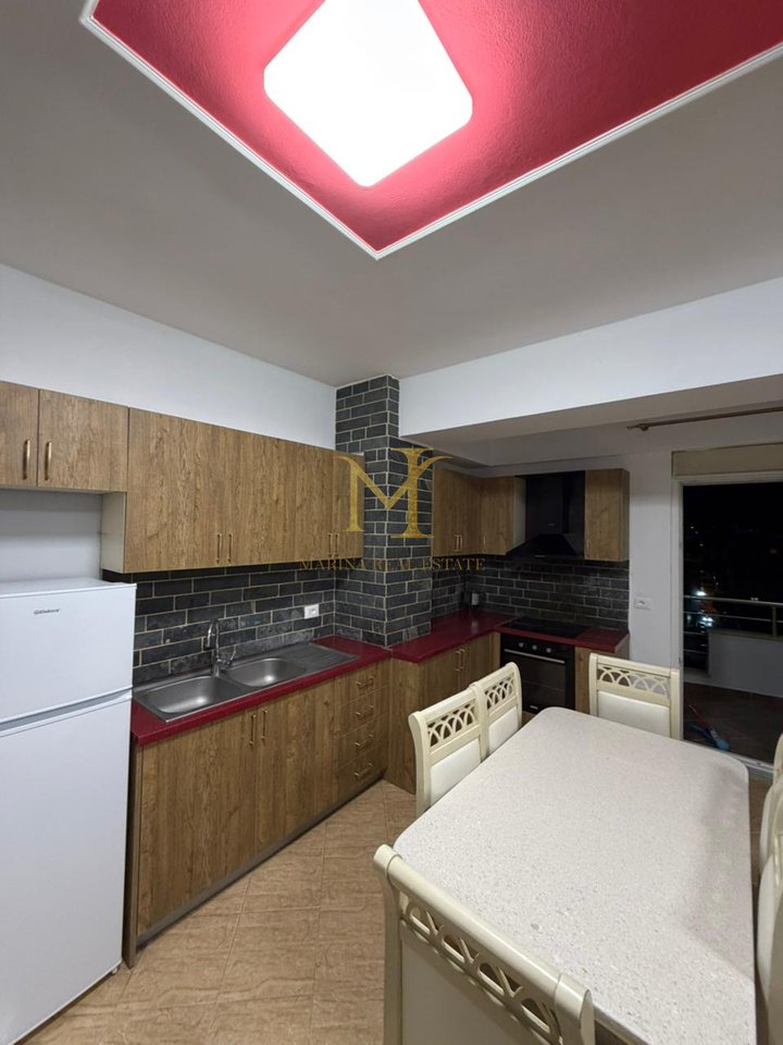 Apartament 2+1 me qera – Durrës (Plazh, Rrota e Kuqe)