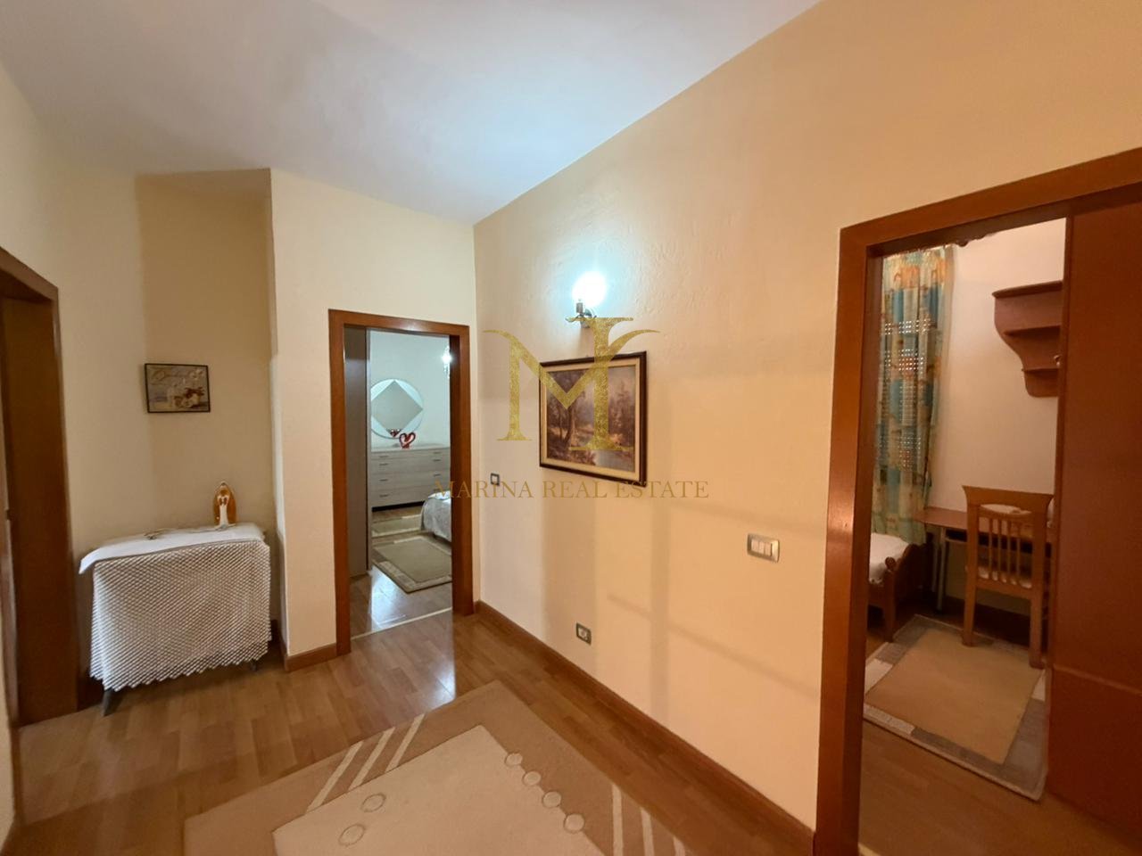 Jepet me qera shtëpi dykatëshe – Durrës (Plazh, Hekurudha)