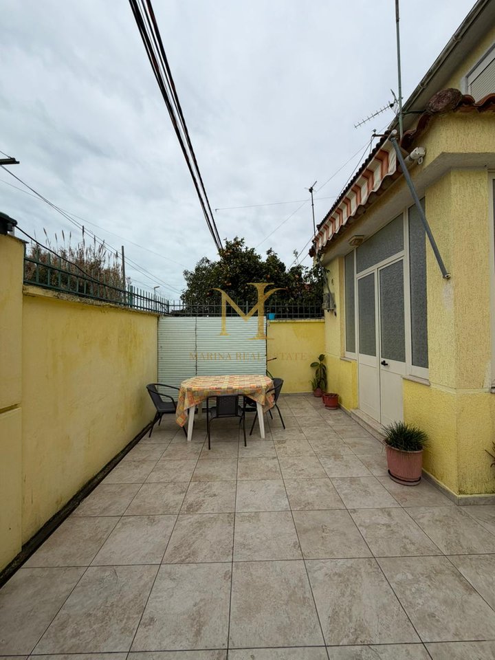 Jepet me qera shtëpi dykatëshe – Durrës (Plazh, Hekurudha)