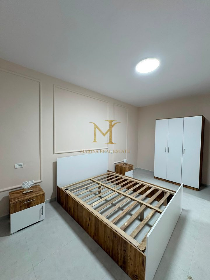 APARTAMENT 1+1 NE SHITJE PRANE HOTEL MIKIT, PLAZH ILIRIA!!!
