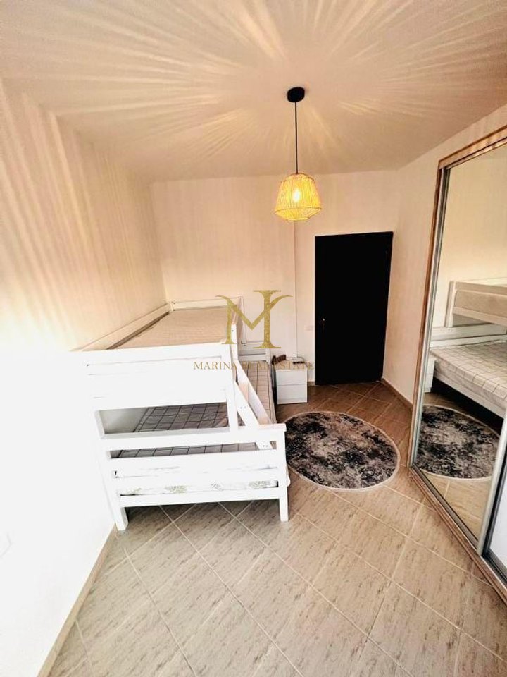 APARTAMENT 2+1 NE SHITJE PRANE MIAMI BEACH, GOLEM!!