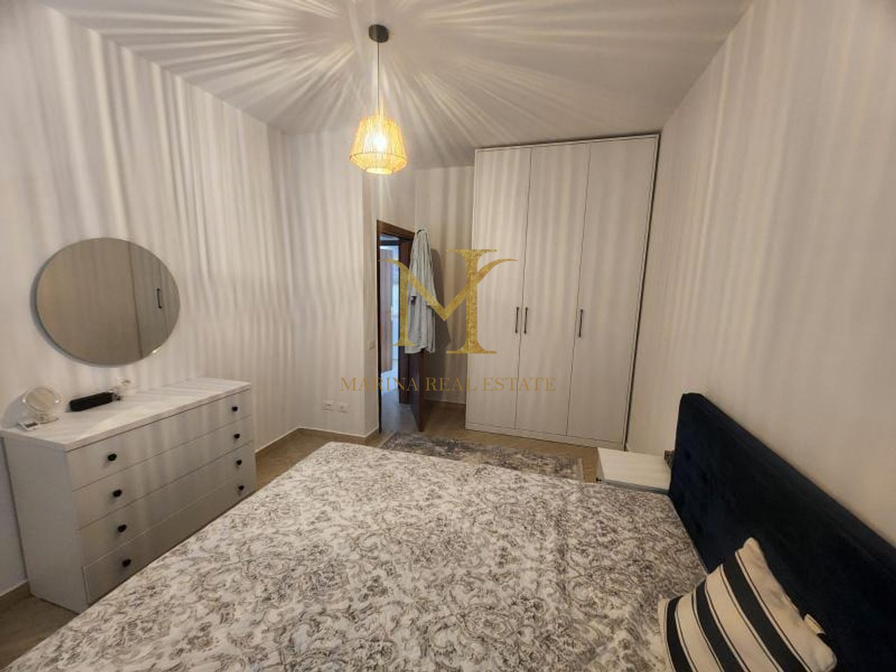 APARTAMENT 2+1 NE SHITJE PRANE MIAMI BEACH, GOLEM!!