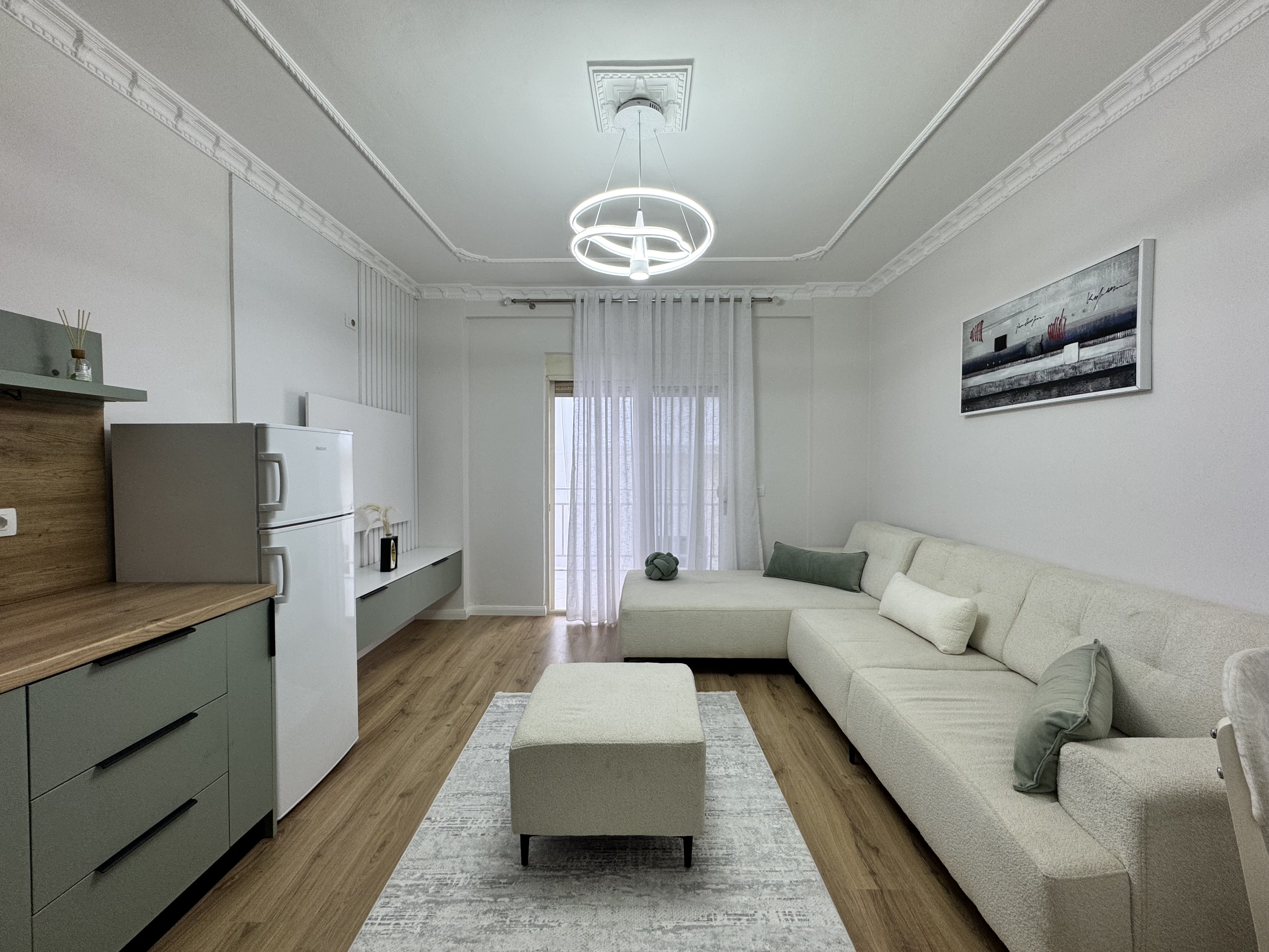 SHITET APARTAMENT 1+1, Golem. 200m nga deti, kati 1