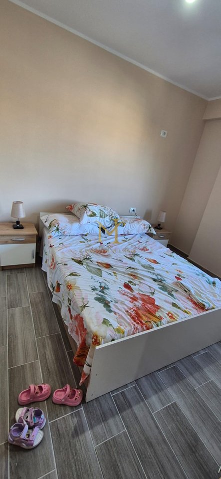 APARTAMENT 1+1 ME QERA NE PLAZH HEKURUDHA!!!!