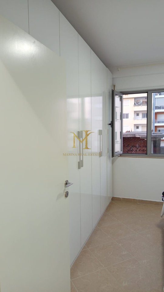 Apartment with sea view for rent 1+1 Durres, Beach