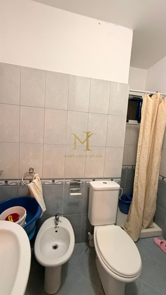 MONOLOCALE IN VENDITA A GOLEM, VICINO ALL'HOTEL MIAMI 2!!!