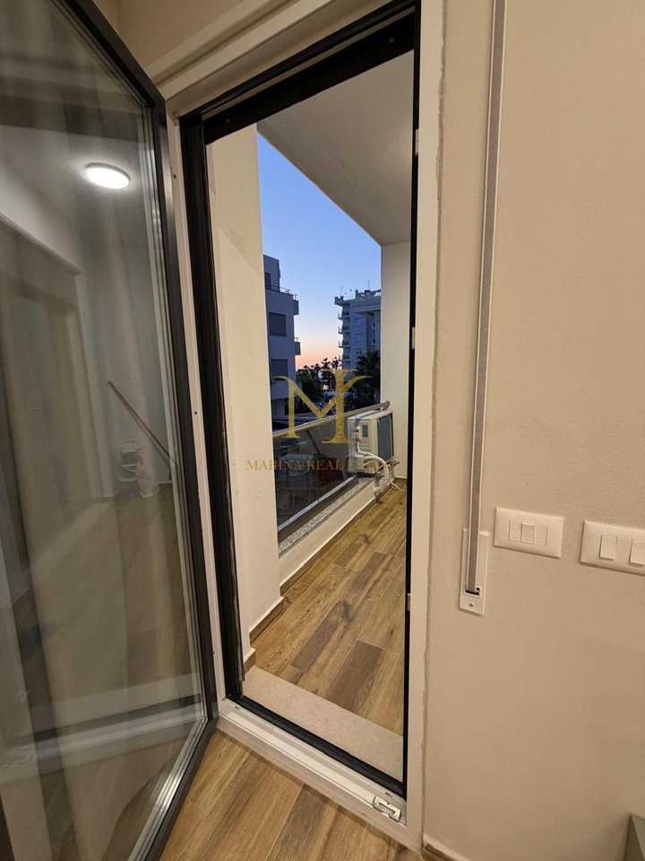 Qera apartament 1+1 ne Golem, vija e dyte. 50m nga deti