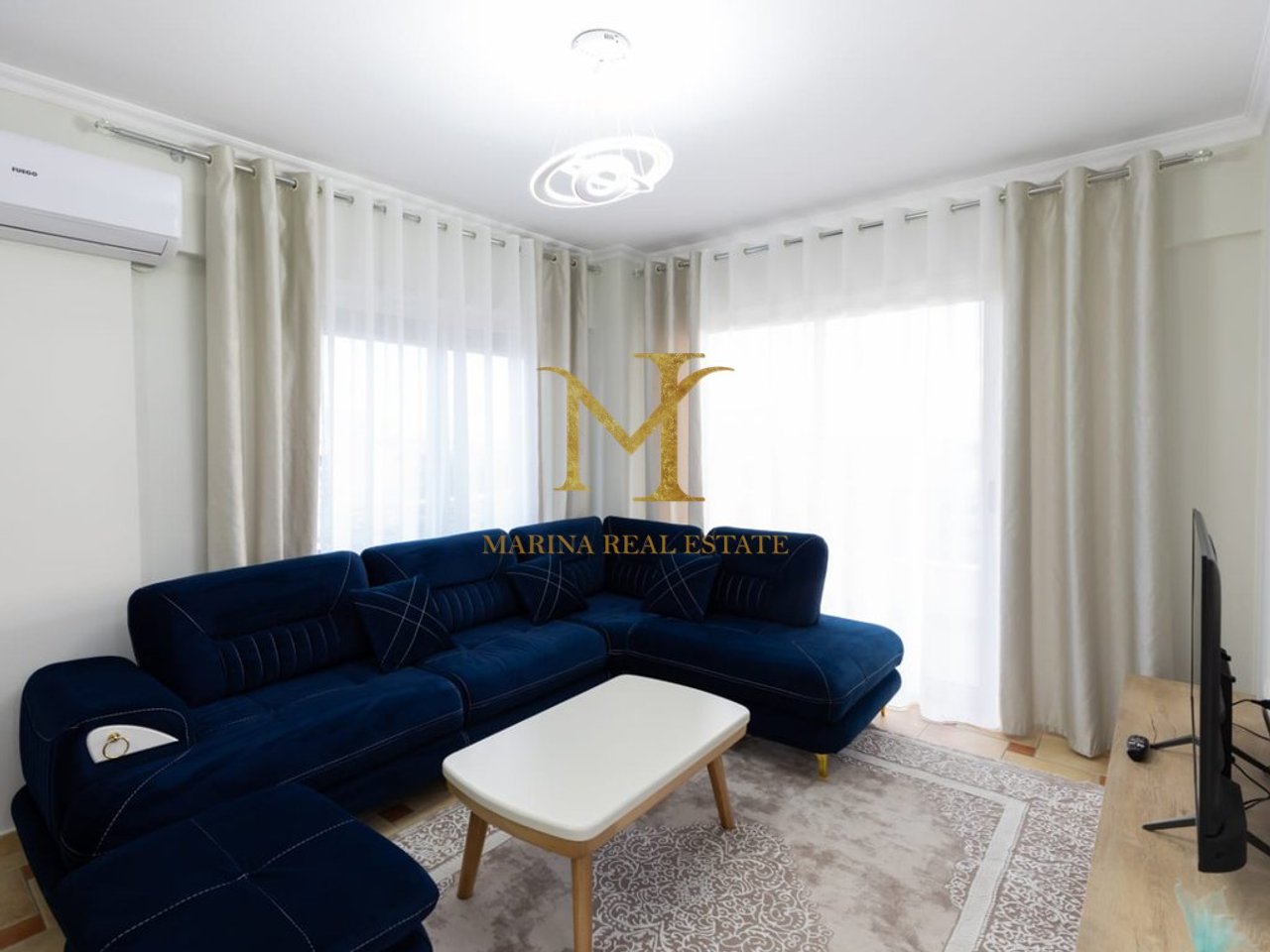 SHITET APARTAMENT 2+1+2 TUALETE NE PLAZH HEKURUDHA, DURRES!!!