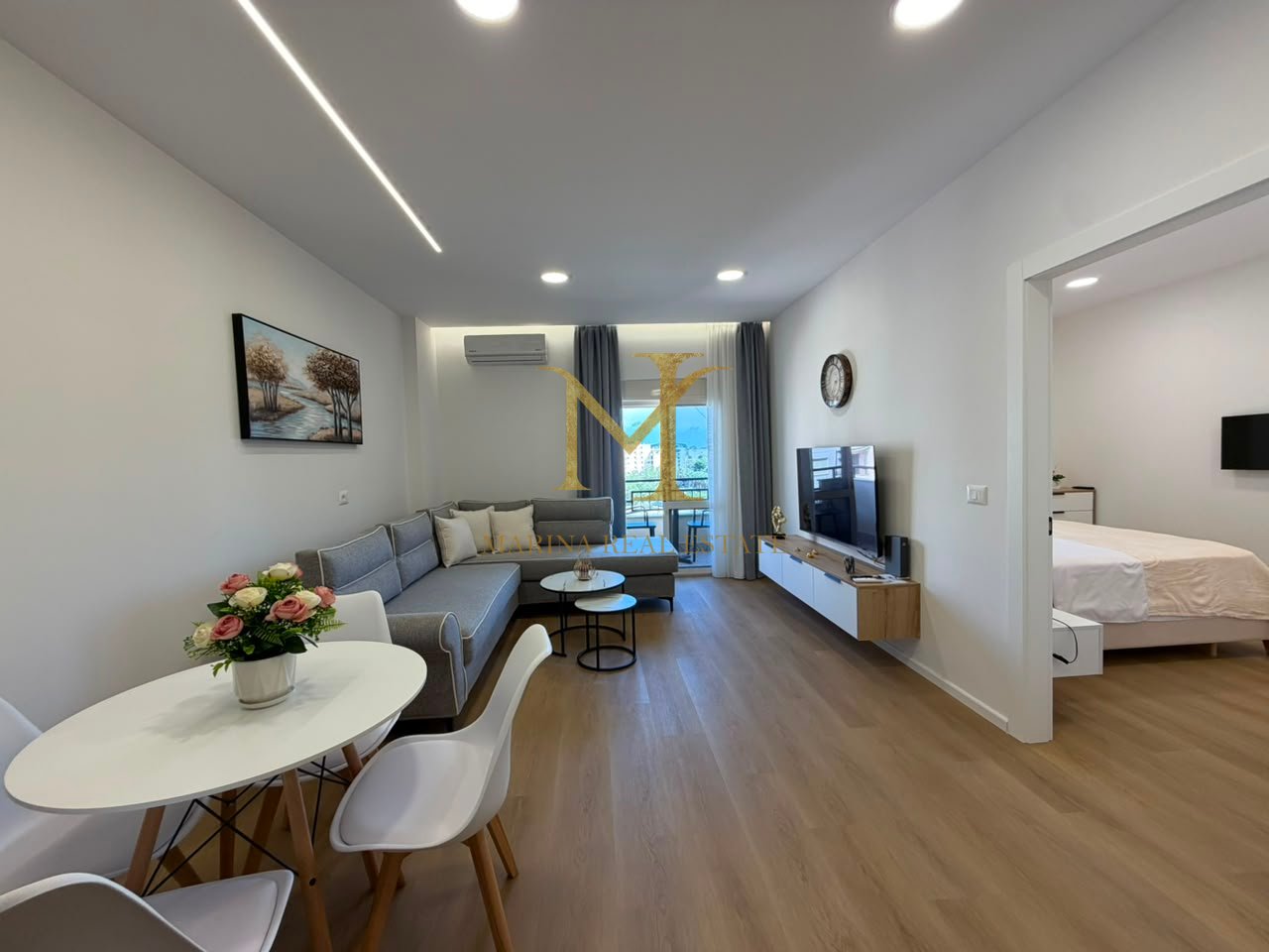 1+1 APARTMENT FOR RENT IN PLAZH HEKURUDHA VERY CLOSE TO THE SEA!