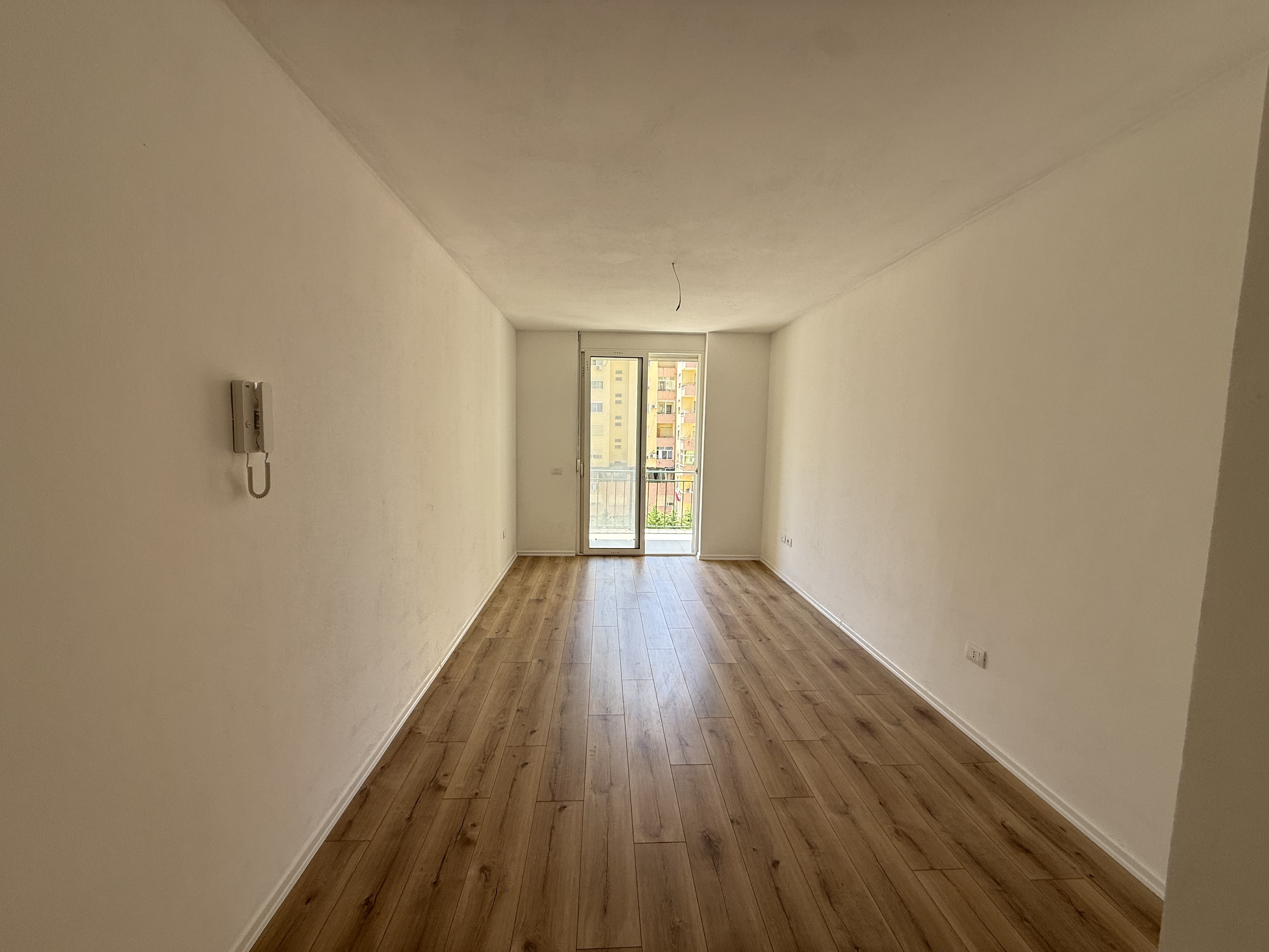 🏡 Shitet Apartament 1+1 në zonën e Ilirisë, Durrës thumbnail 2