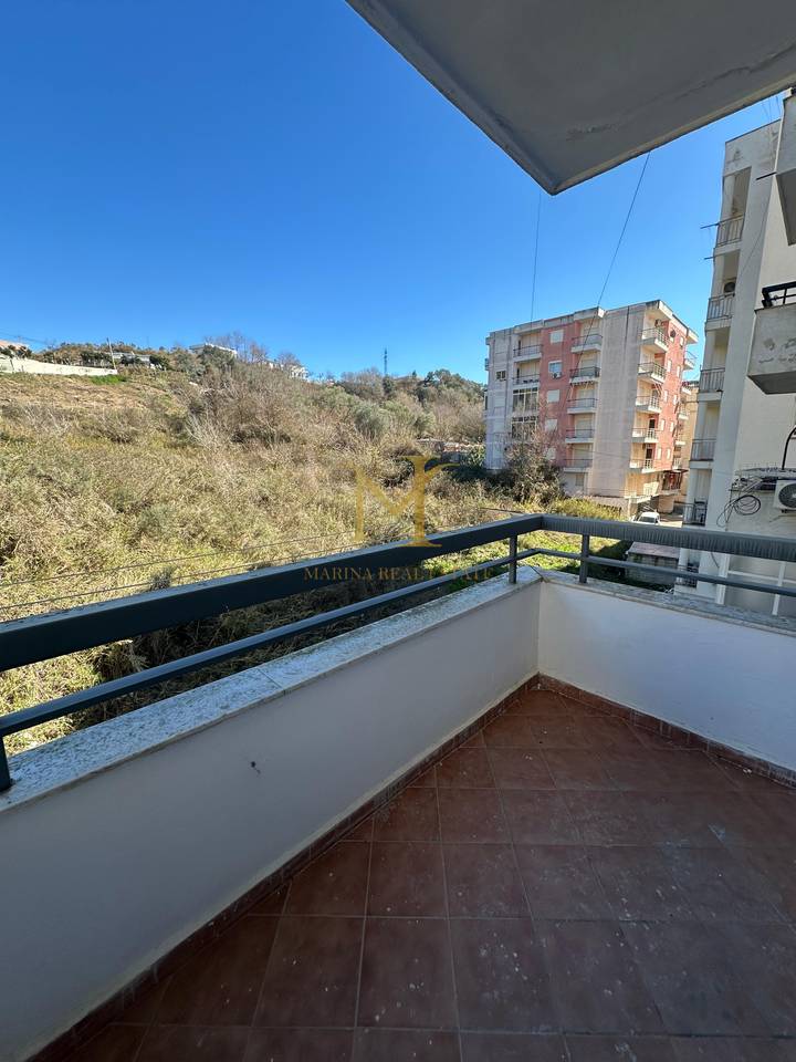 SHITET APARTAMENT 1+1 TEK SHKEMBI KAVAJES !!