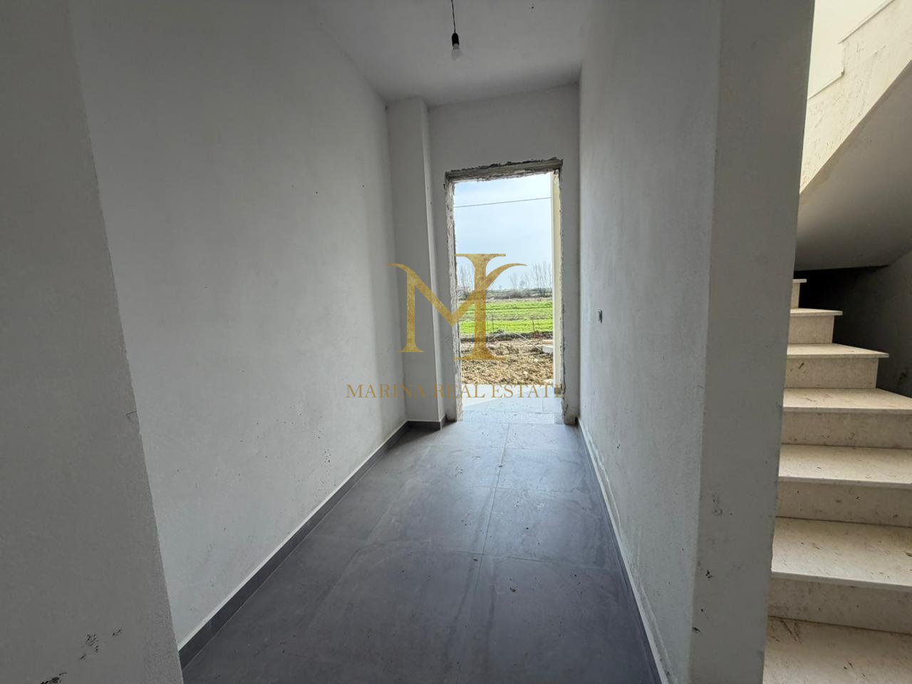 INDIVIDUAL VILLA FOR SALE IN LALZ BAY