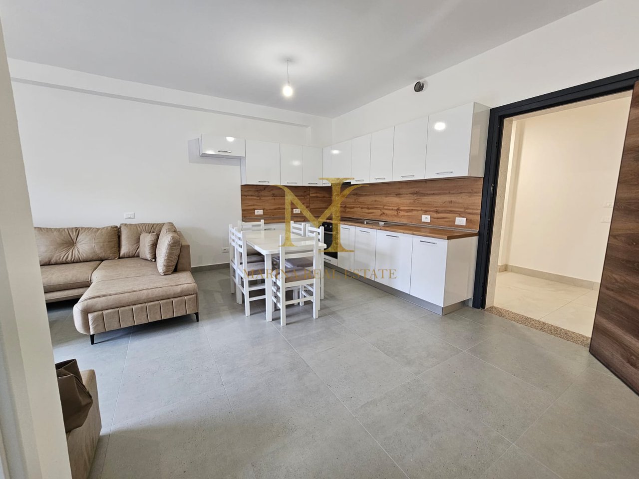 APARTAMENT 1+1 NE SHITJE  NE GOLEM!!!