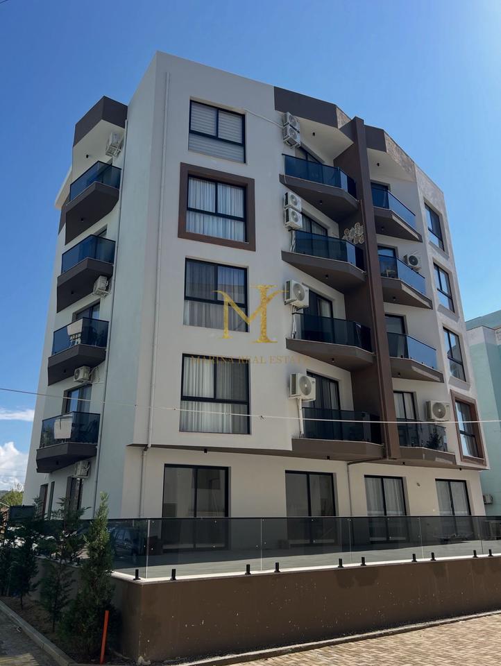 Shitet Garsoniere Në Golem – Pranë Rezidence Liburna