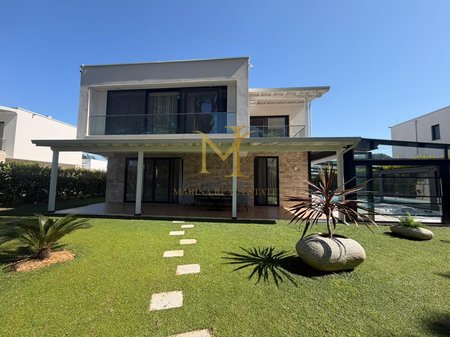 Detached house for sale in San Pietro Residence, Gjiri i Lalzit