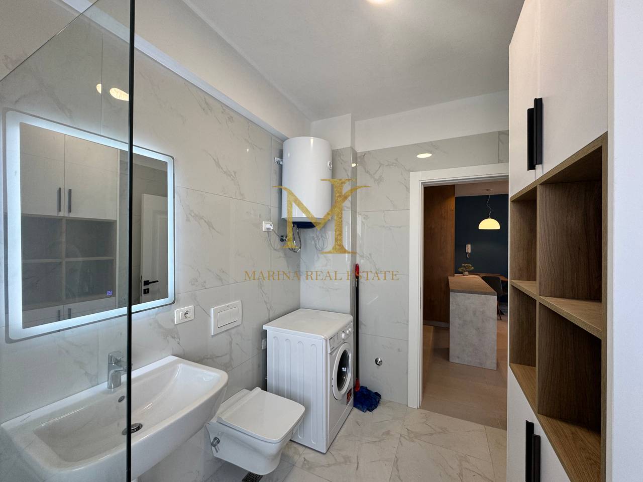 Apartament 2+1 më pamje deti për qira në Golem. Pallat dhe apartament i ri