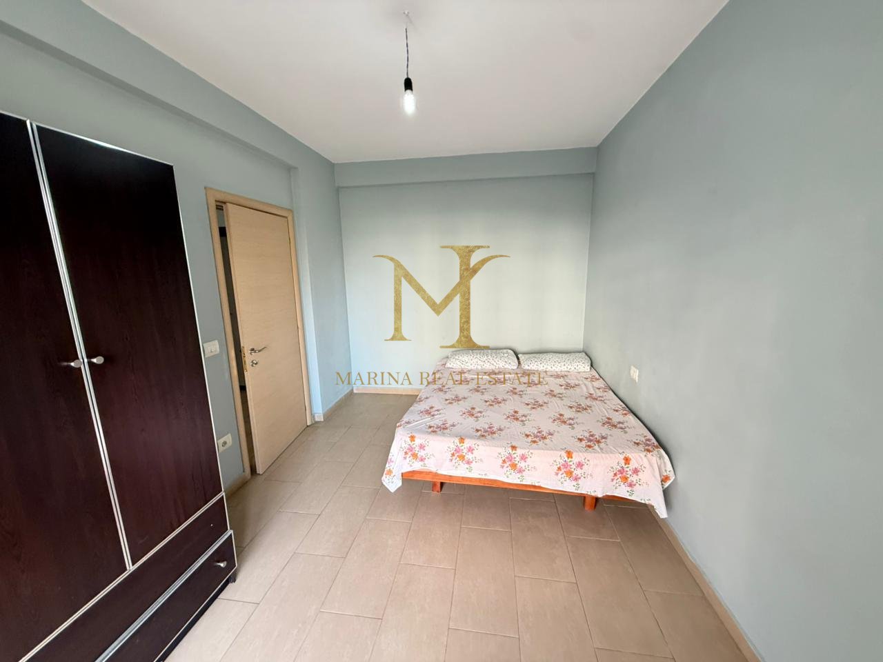 Shitet Apartament 1+1 – Shkëmbi i Kavajës, Durrës