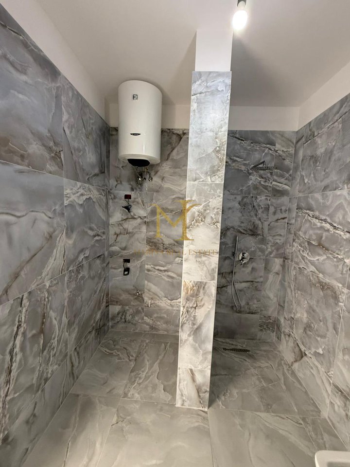 Shitet Apartament 2+1+ 90 m2 Verande – Shkëmbi i Kavajës, Durrës