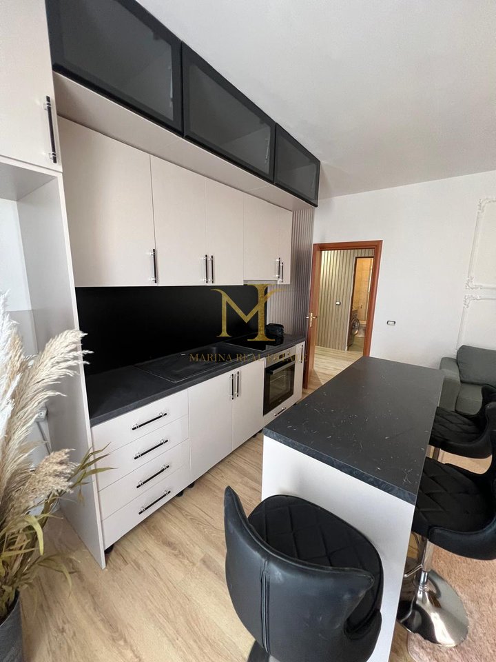 Apartament 2+1 Me Qira në Plazh Hekurudha, Durrës - 600€ | 85 m²