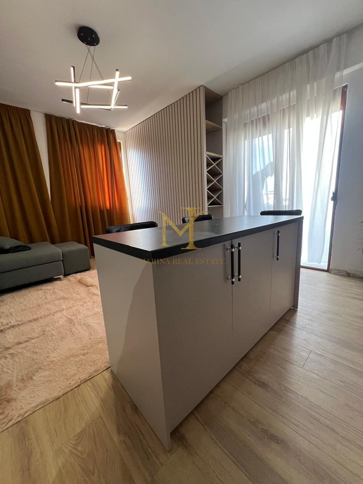 Apartament 2+1 Me Qira në Plazh Hekurudha, Durrës - 600€ | 85 m²