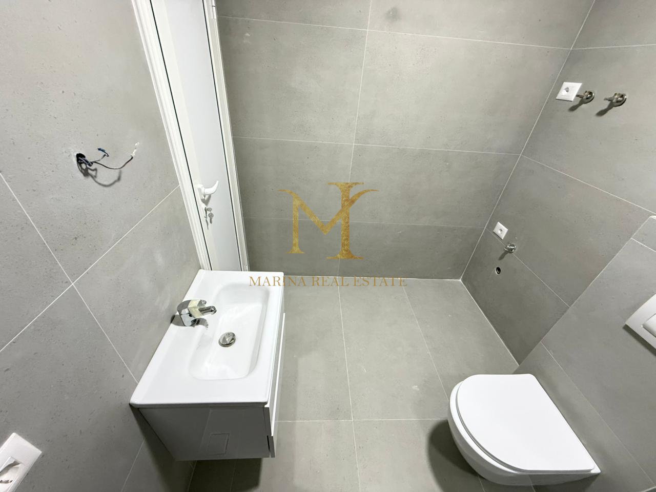 APARTMENT 2+1 + STORAGE FOR SALE IN A NEW BUILDING NEAR THE RAILWAY BEACH!