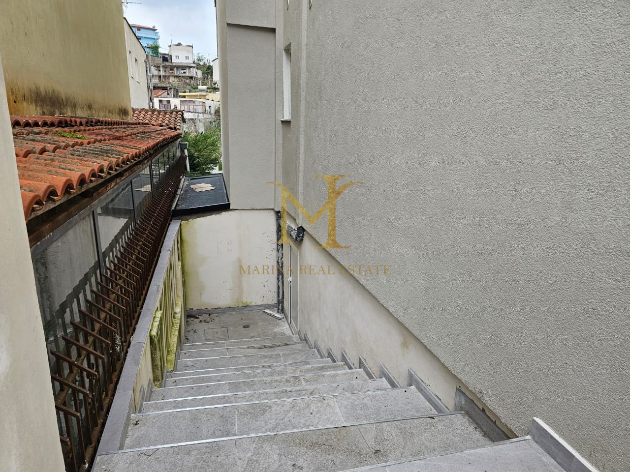 SHITET APARTAMENT 1+1+ OBORR TE SPITALI RAJONAL DURRES!