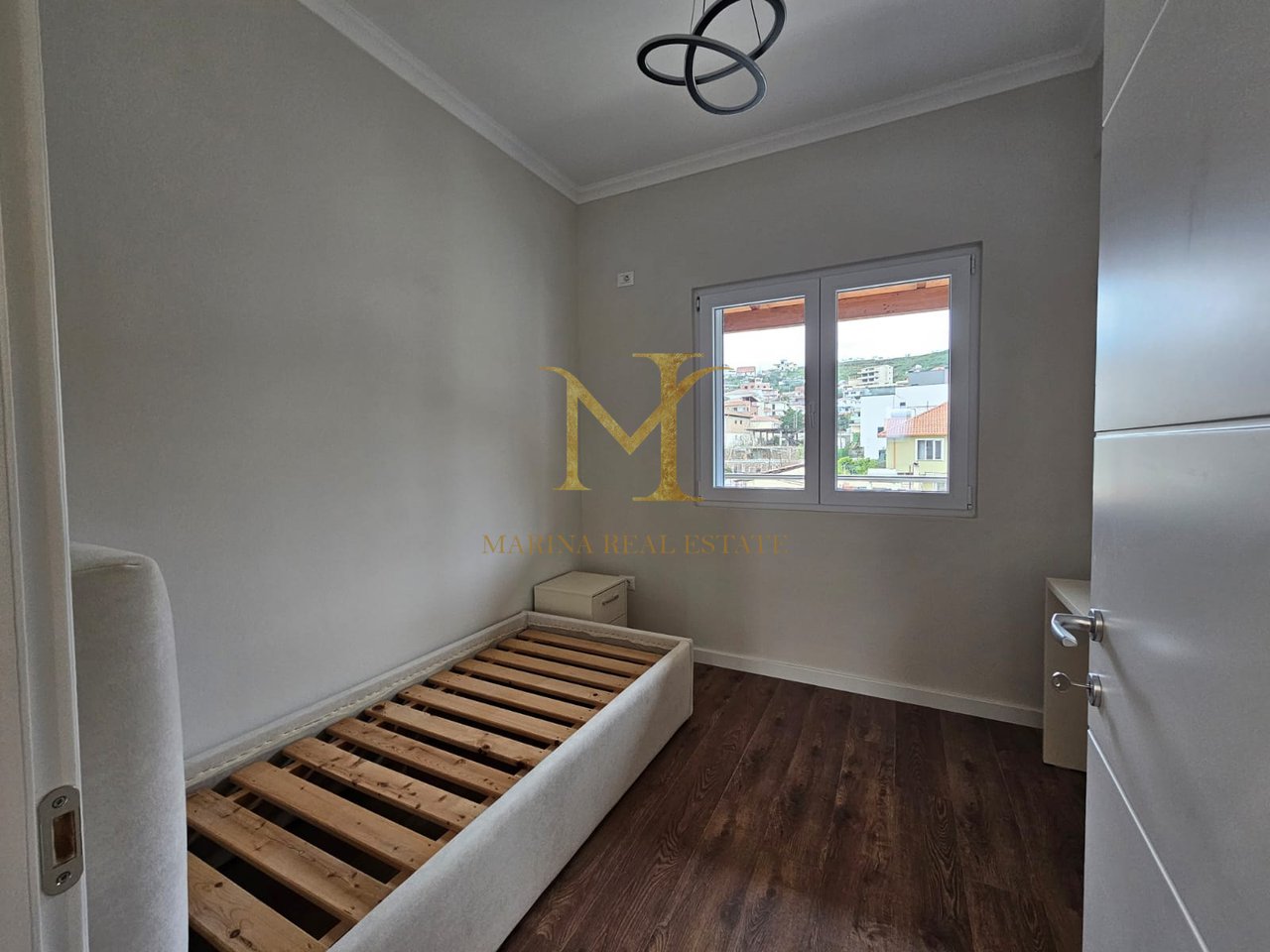 SHITET APARTAMENT 2+1 TE SPITALI DURRES!!