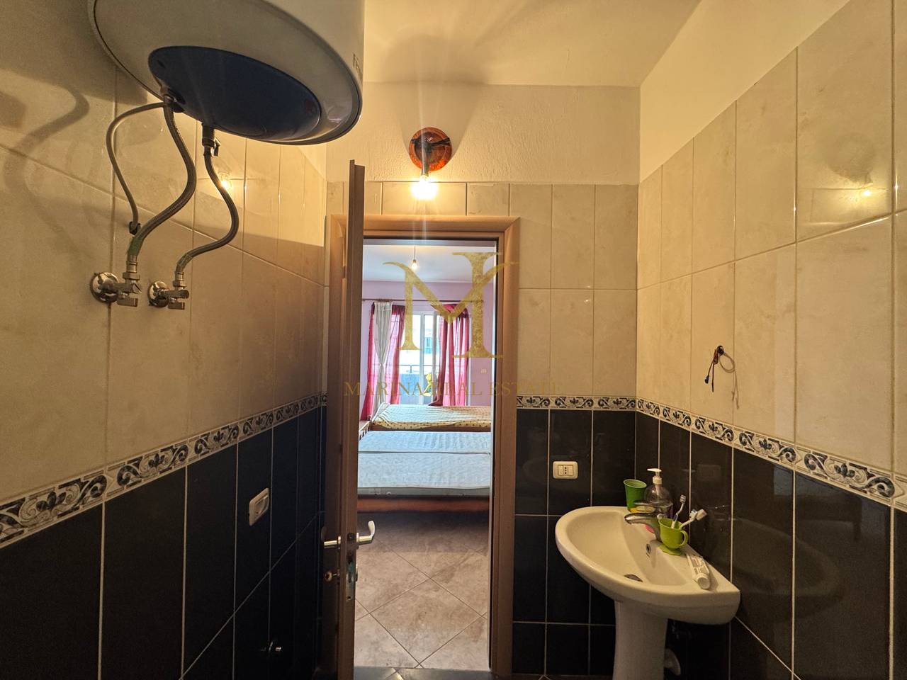 Shitet apartament 2+1+2 në Durrës, zona Plazh