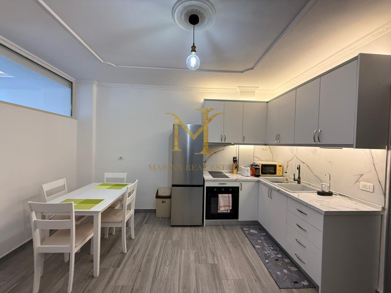 APARTAMENT 1+1 ME QERA NE PLAZH HEKURUDHA !!