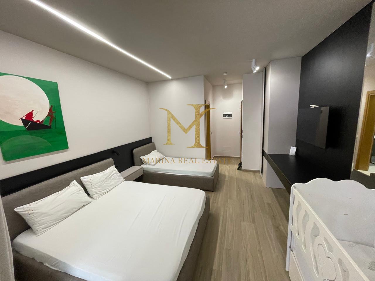 APARTAMENT 1+1 ME QERA NE PLAZH ILIRIA !!