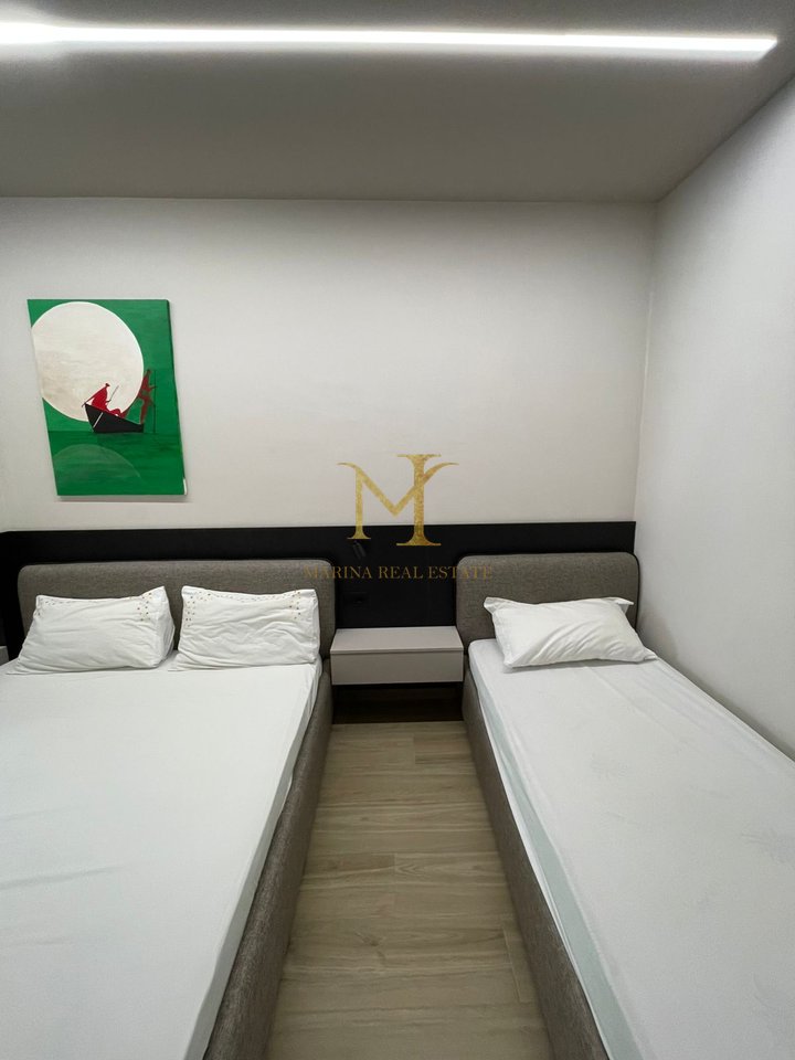 APARTAMENT 1+1 ME QERA NE PLAZH ILIRIA !!