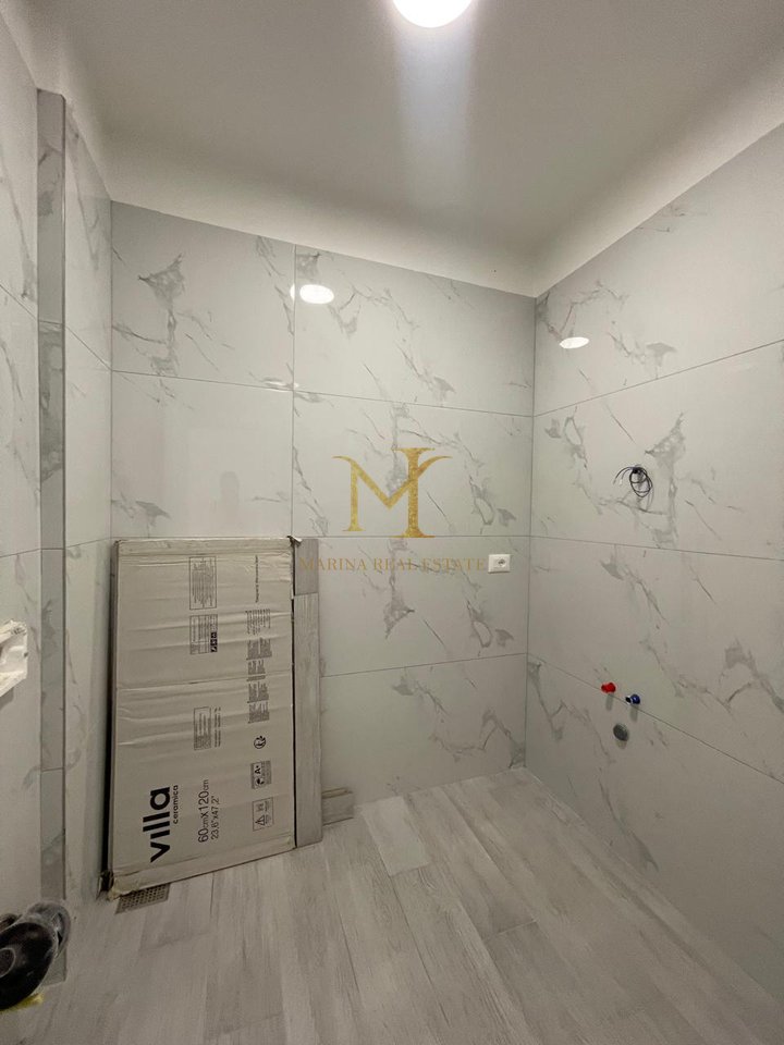 SHITET APARTAMENT 2+1 | KOMPLEKSI EKA, PLAZH DURRËS