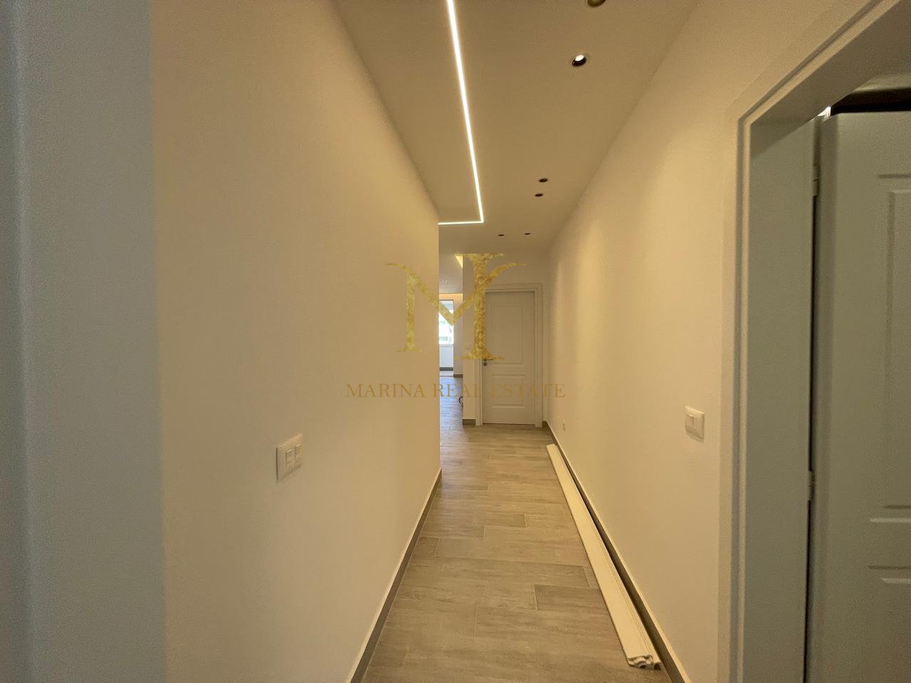SHITET APARTAMENT 2+1 | KOMPLEKSI EKA, PLAZH DURRËS