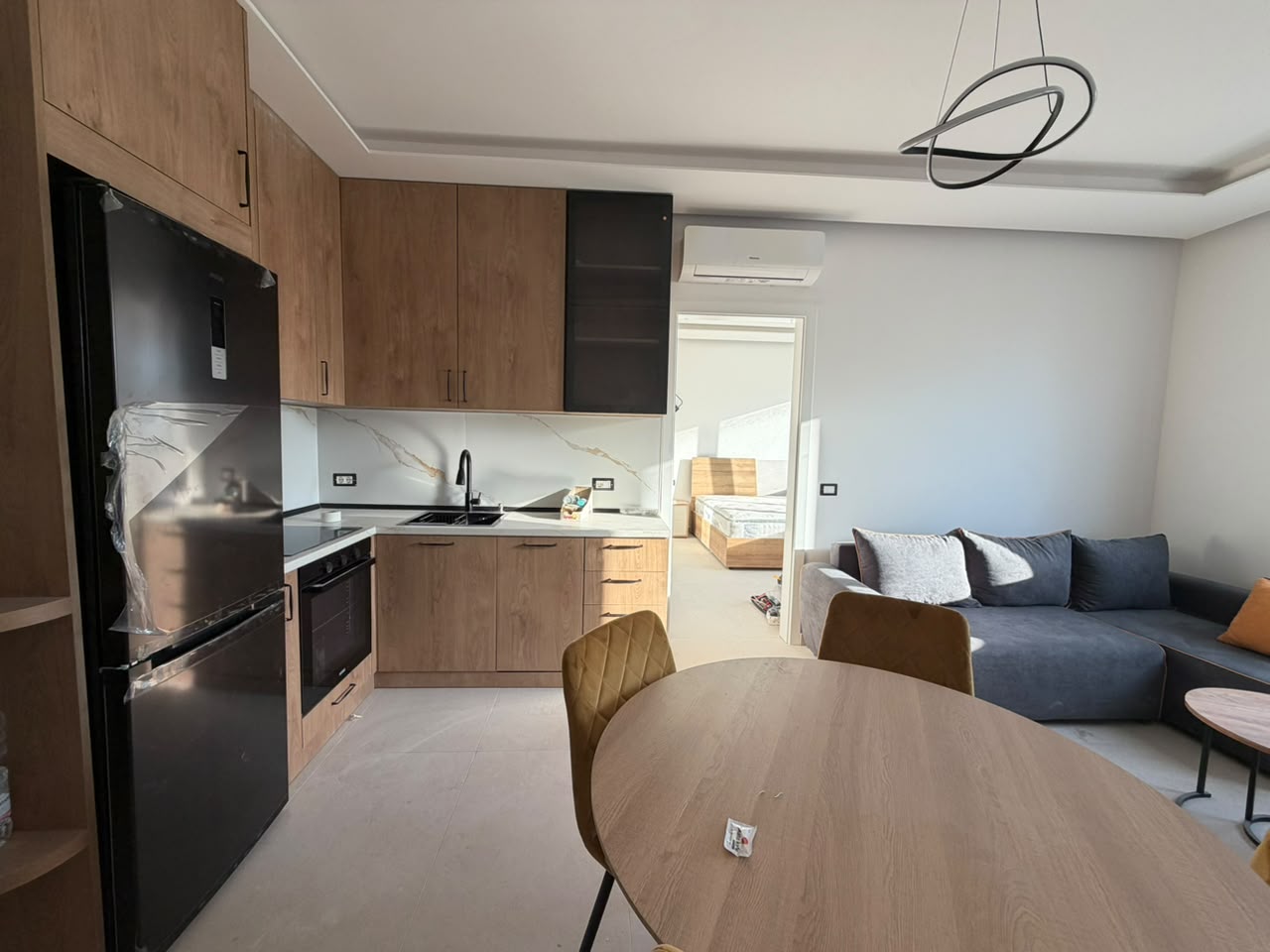 JEPET ME QERA APARTAMENT 1+1 NE PLAZH!