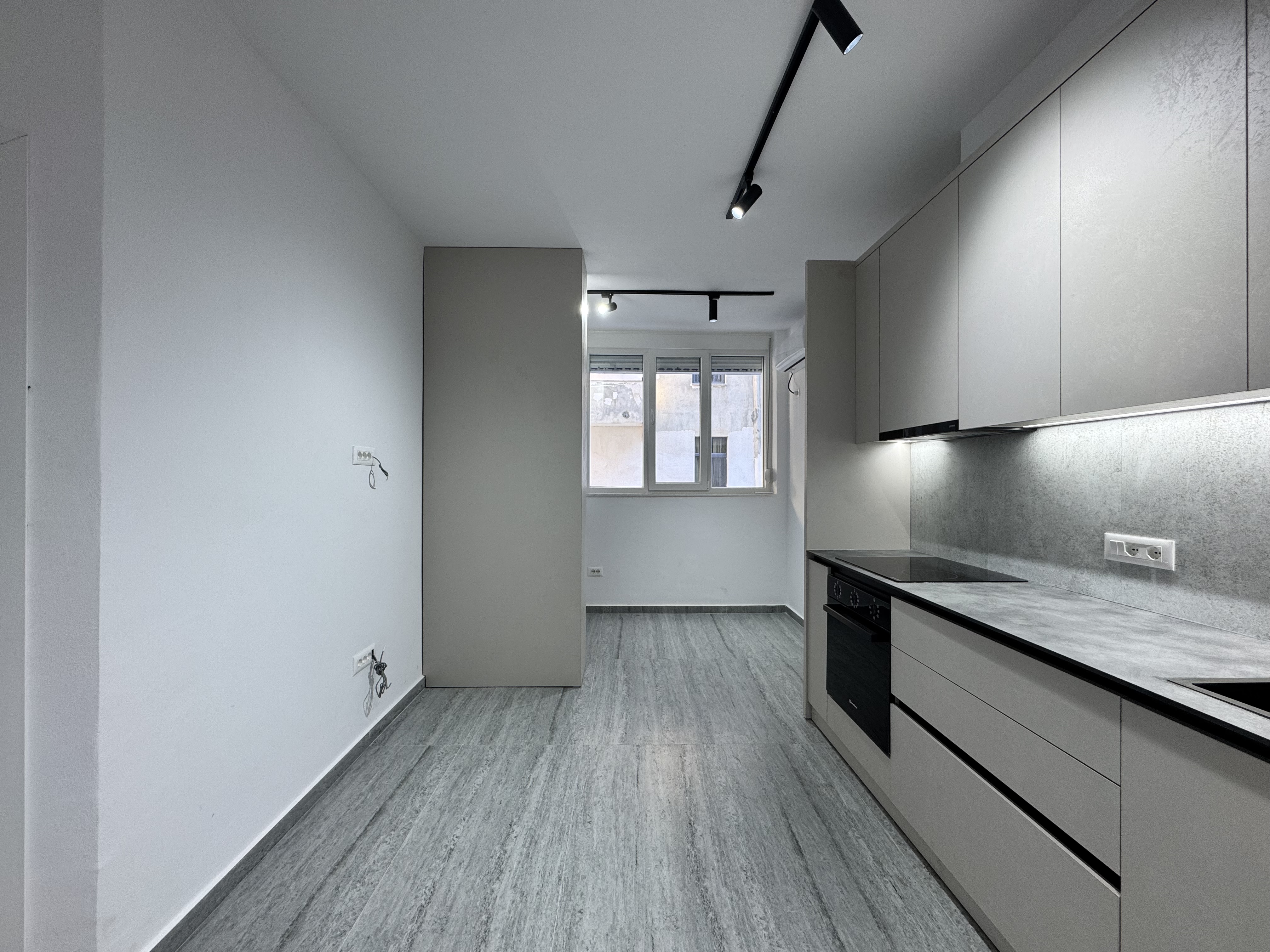Shitet apartament 2+1 ne Plazh – Durres