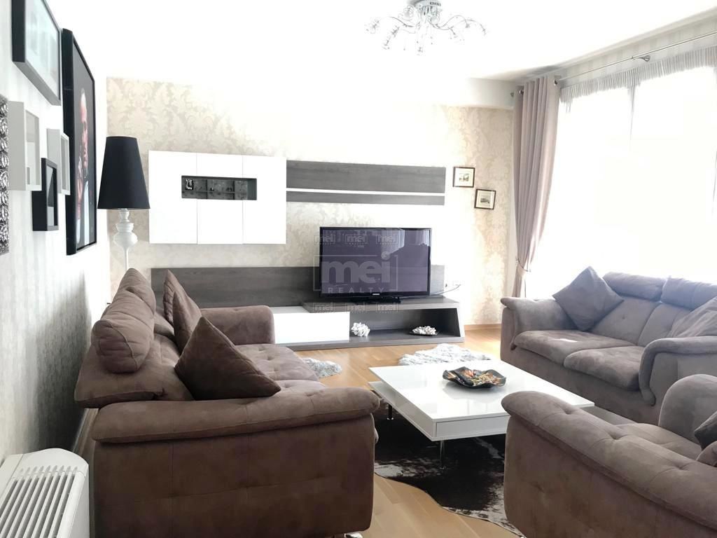 Liqeni i Tiranes, Jepet Apartament 3+1 me Qira