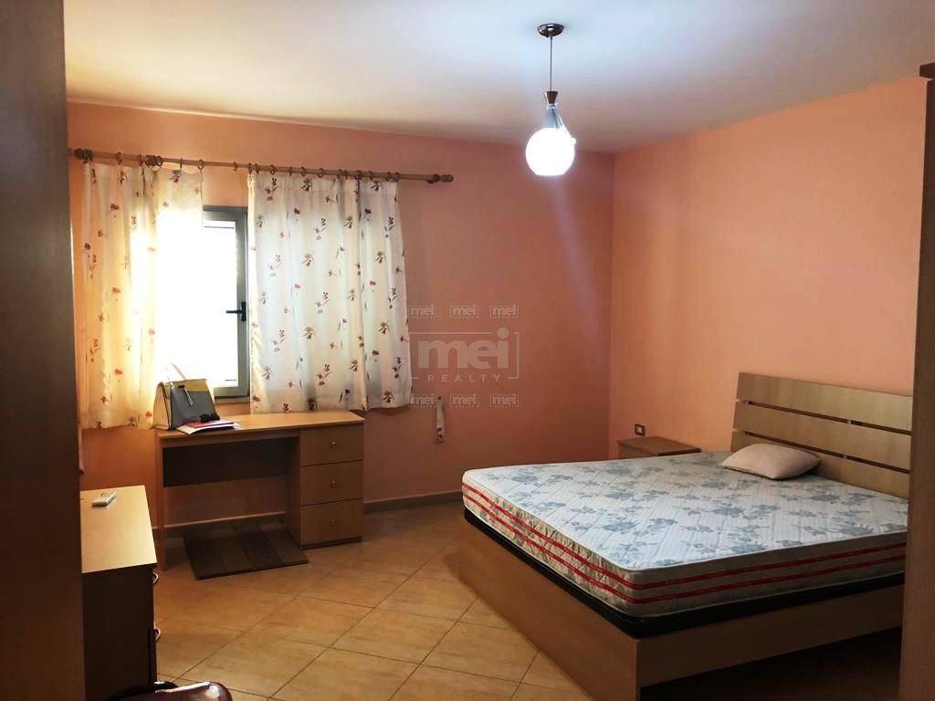 Jepet me qira Apartament 2+1+2 tualete tek Zogu i Zi