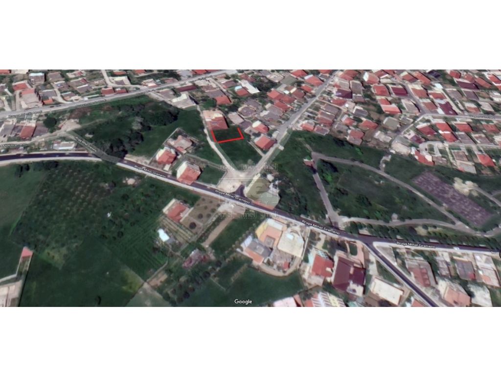 Rruga "Mihal Grameno", shitet Toke