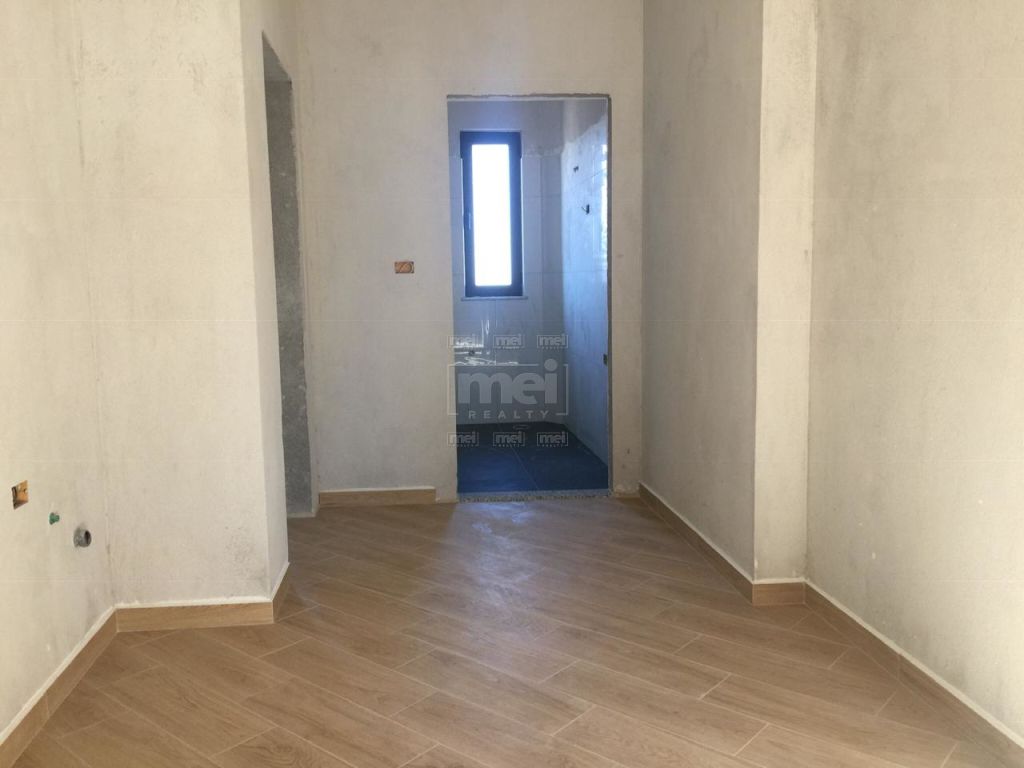 Tek Konviktet E Inxhinierise Se Ndertimit, Jepet Me Qira Godine 5-Kateshe