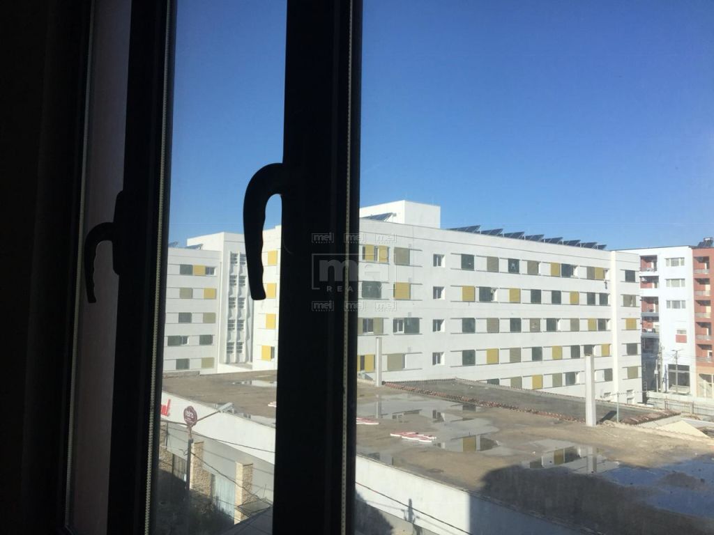 Tek Konviktet E Inxhinierise Se Ndertimit, Jepet Me Qira Godine 5-Kateshe