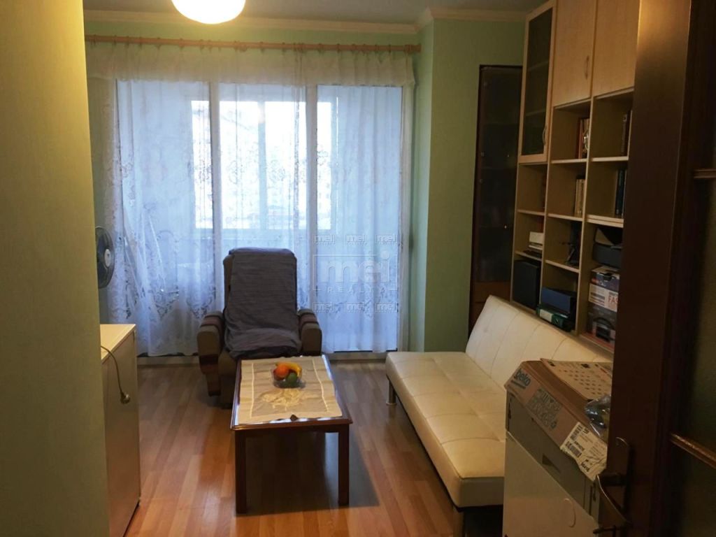 At Str. Margarita Tutulani Sell Apartment 2 + 1 0